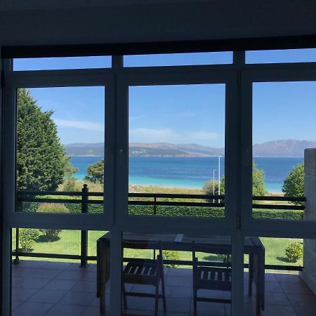 Apartamento Con Terraza Primera Linea De Playa Finisterre Eksteriør bilde